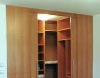 GOSPODINJSKI BLUES - Čas bi bil za večjo garderobno omaro