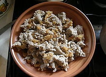 Uganke: Prehrana