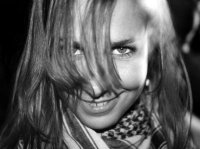 Hči pride iz šole (3P-16)