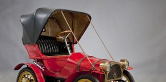 NAŠ DRAGI AVTO Prvo stoletje avtomobilizma na Slovenskem