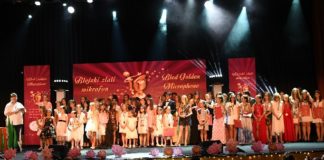 Mednarodni pevski festival BLEJSKI ZLATI MIKROFON
