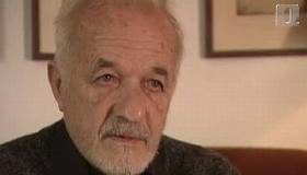 Dane Zajc:  J ( Jaki)