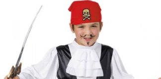 Oblačenje v kostume v obdobju od petega do šestega leta