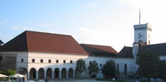 Ustvarjalna delavnica za otroke: Zgodbice in vrvice za prste igrice