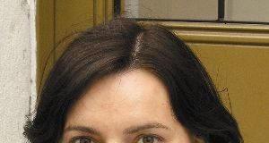 Lucija Stupica: Prevrnjena čolna