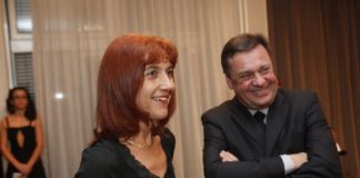 MGL - Dvigalo za lažji dostop
