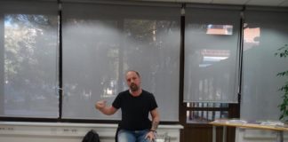 Si bolan/a v glavo