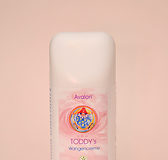 Nagradna igra: Podarjamo Avalon kremo za obraz!