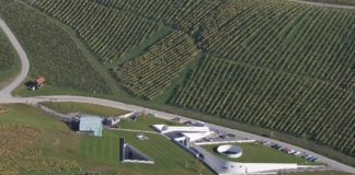 Arhitektura= 5 let slovenske arhitekture